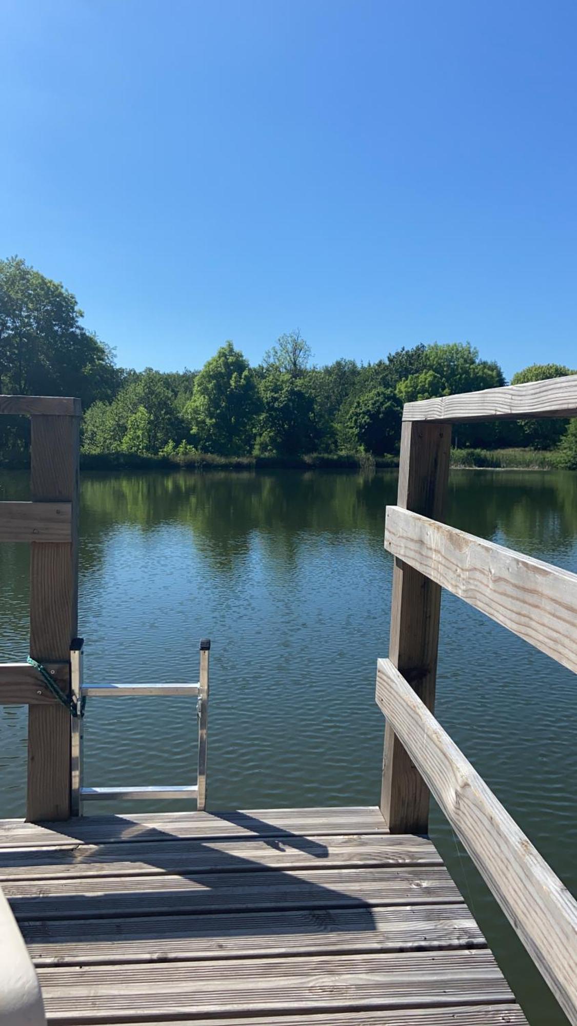 Morvan La Pastourelle Quarré-les-Tombes Exterior foto